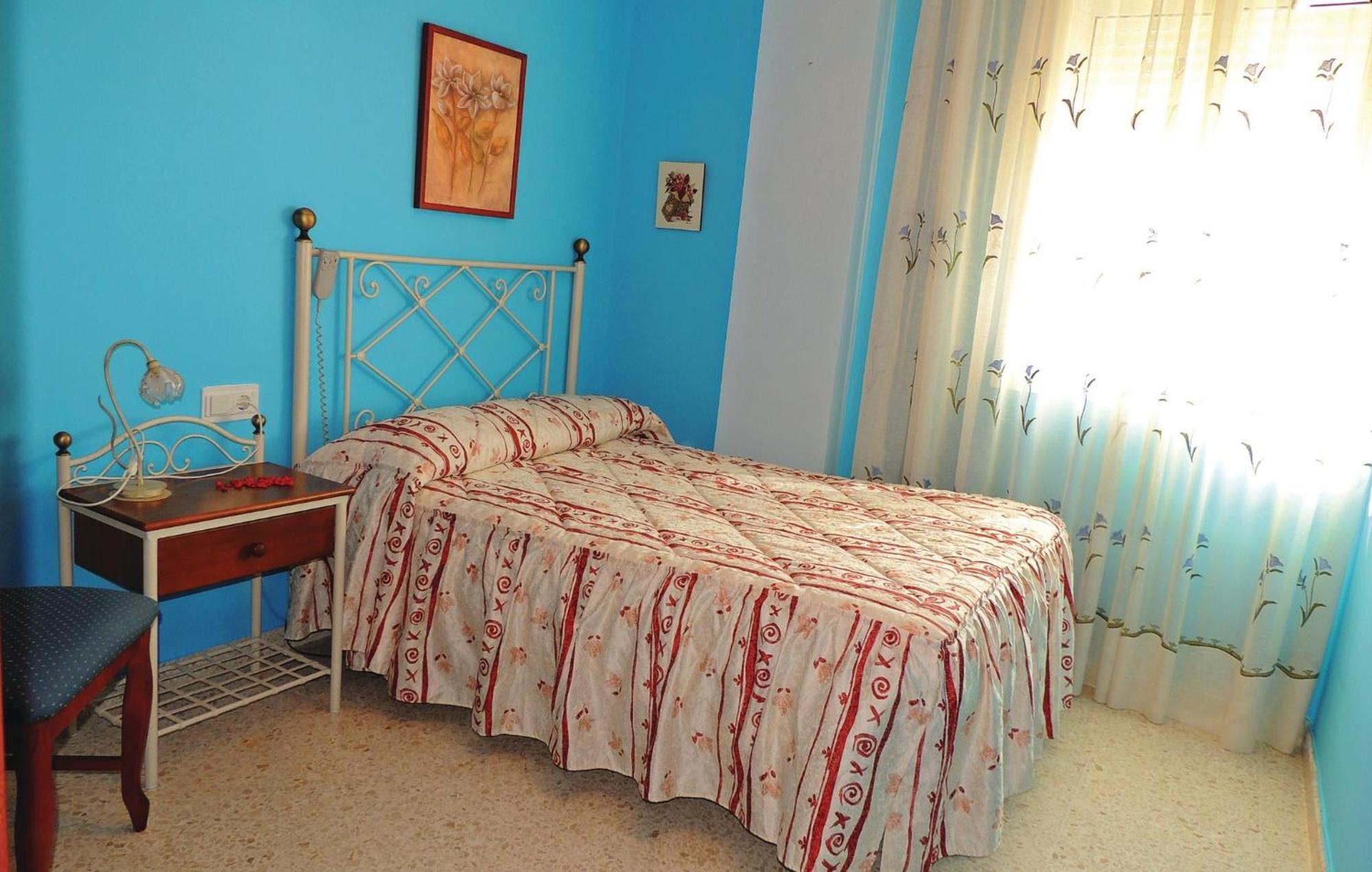 3 Bedroom Nice Apartment In Jerez De La Frontera Exterior photo
